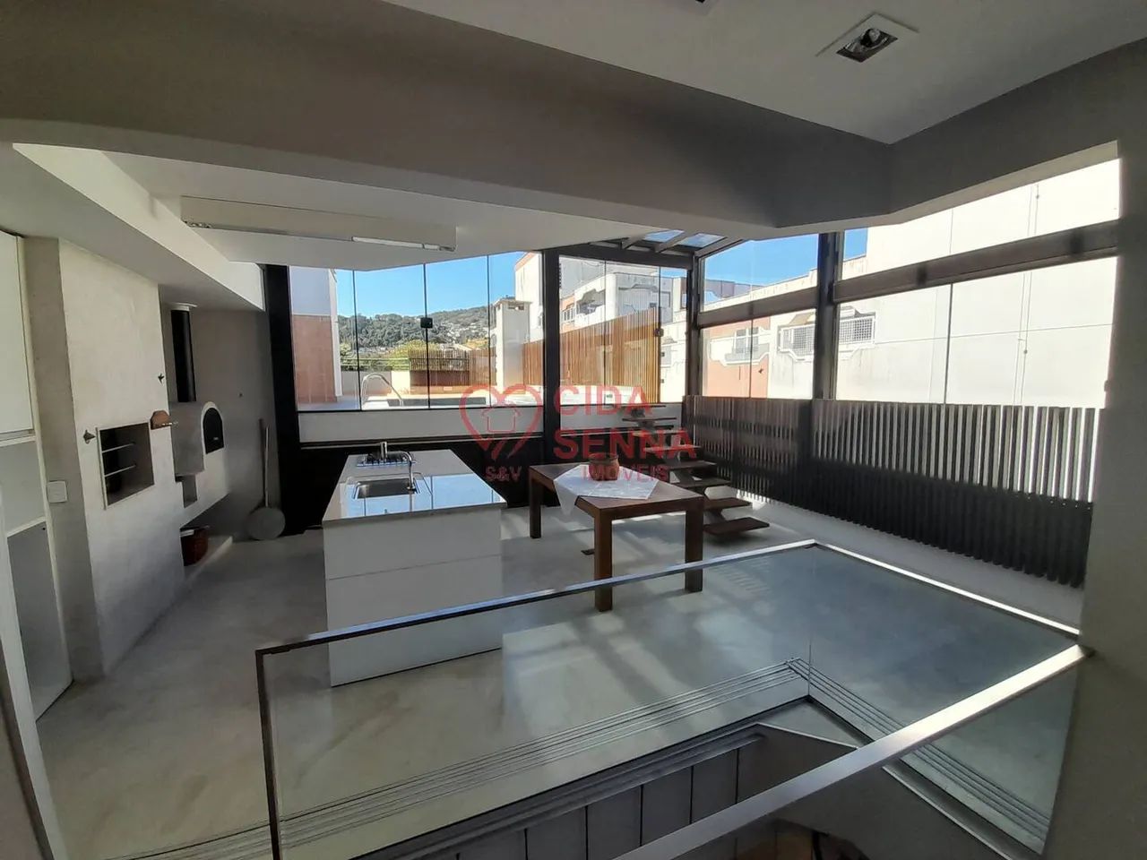 PROX AO MAC DONALDS - DUPLEX - REFORMADA - PISCINA - 2 VAGAS - Foto 5
