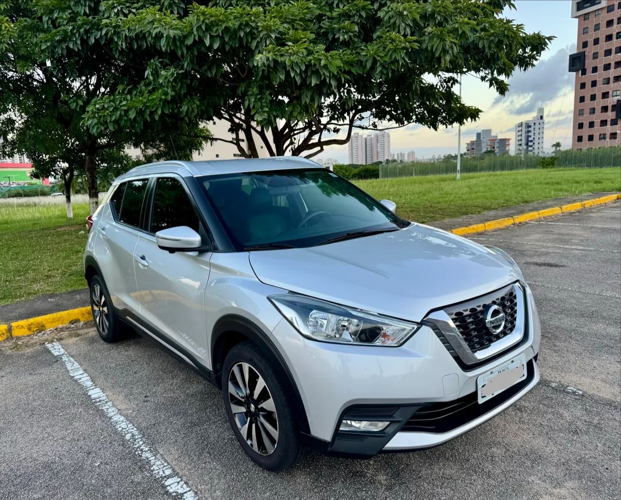 Nissan Kicks KICKS SL 1.6 16V FlexStar 5p Aut. 2017