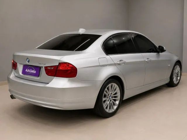 BMW 320I A 2010 - Foto 4