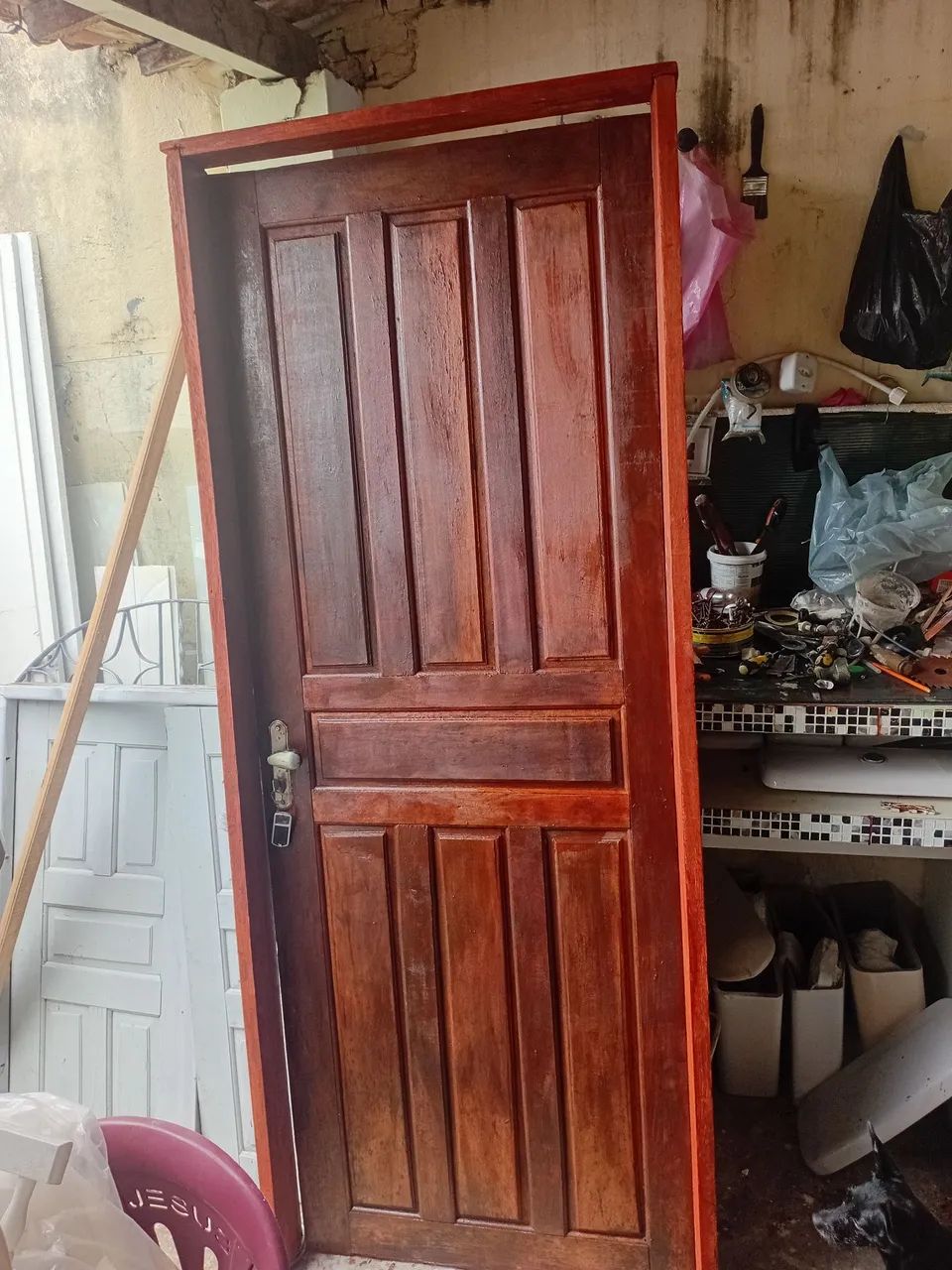 Portas e janelas de madeira 