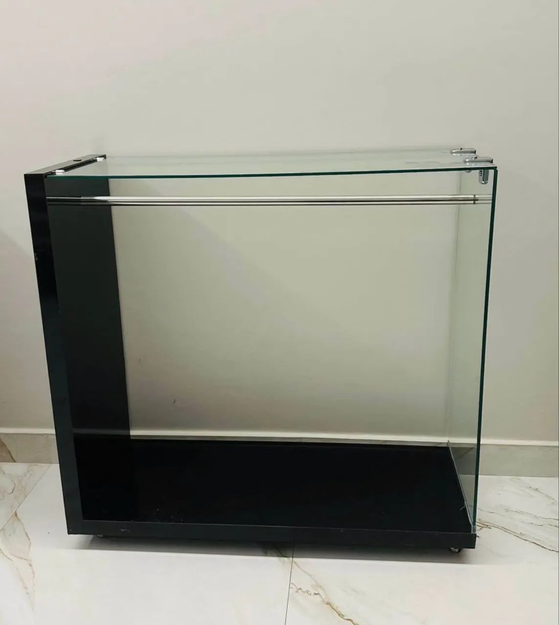 Vitrine para lojas roupa - Foto 2