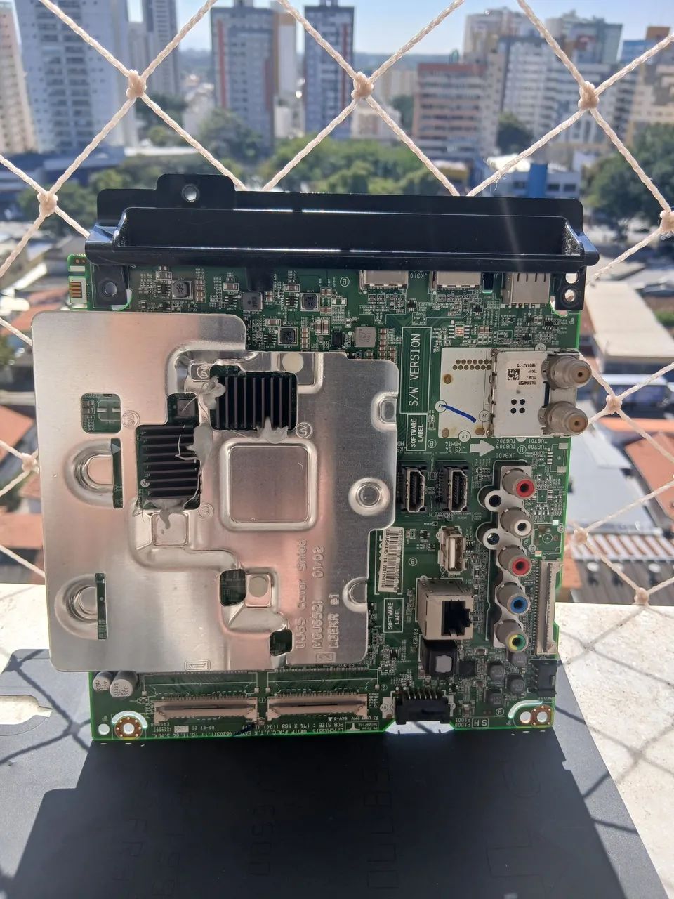 Placa de vídeo da tv lg smart de 50 polegadas. 