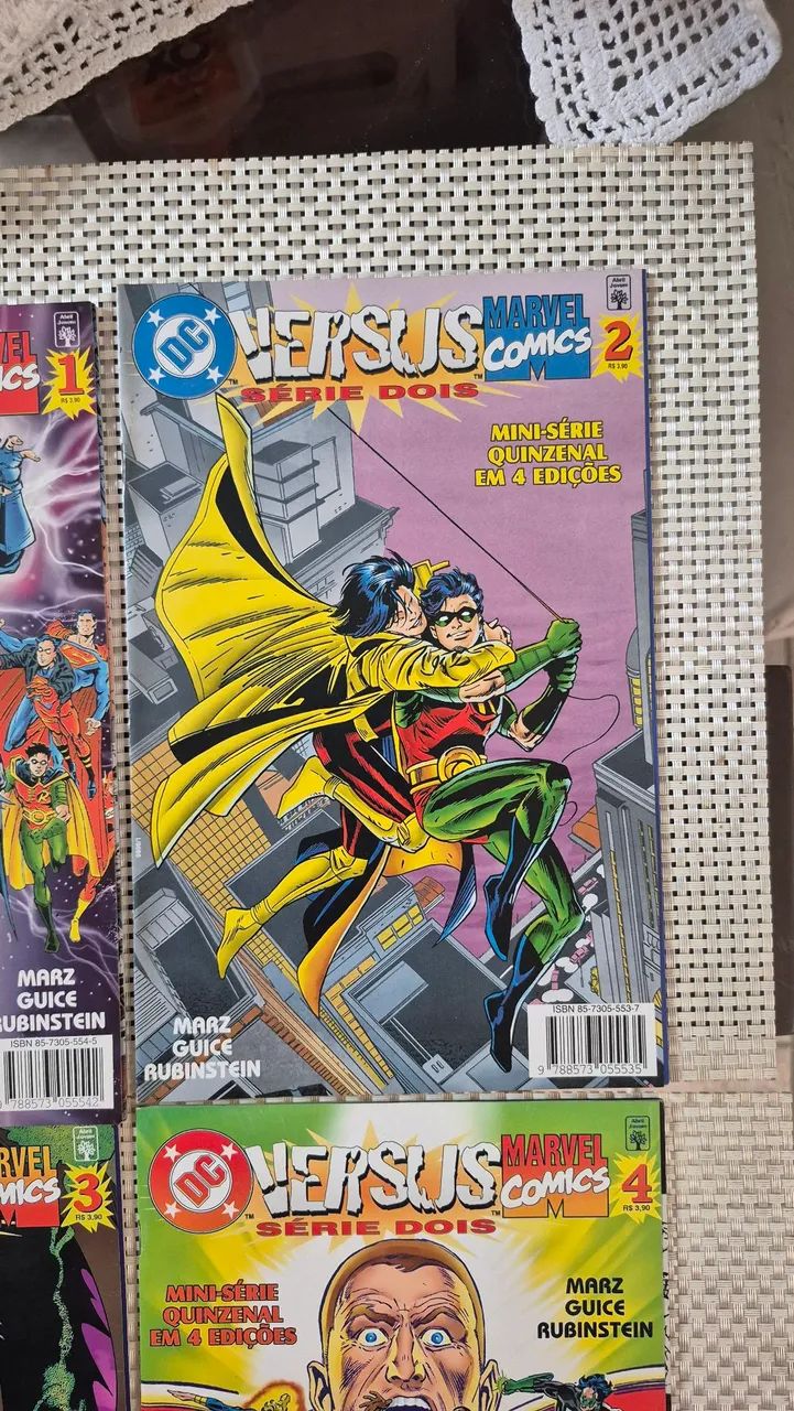 Minissérie DC versus Marvel Comics 2 - Foto 4