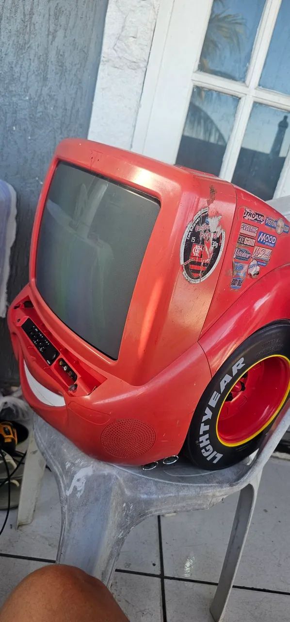 Tv do relâmpago mcqueen - Foto 2