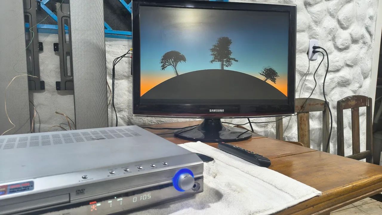 TV monitor SAMSUNG T240M... 24polegadas. - Foto 4