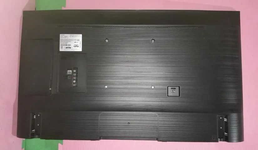 Smart TV Samsung 43 Polegadas - UN43T5300AG (Tela Quebrada / Leia O Anúncio) - Foto 5