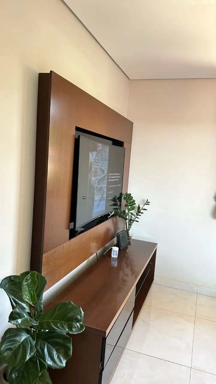 Rack com painel em madeira  - Foto 2