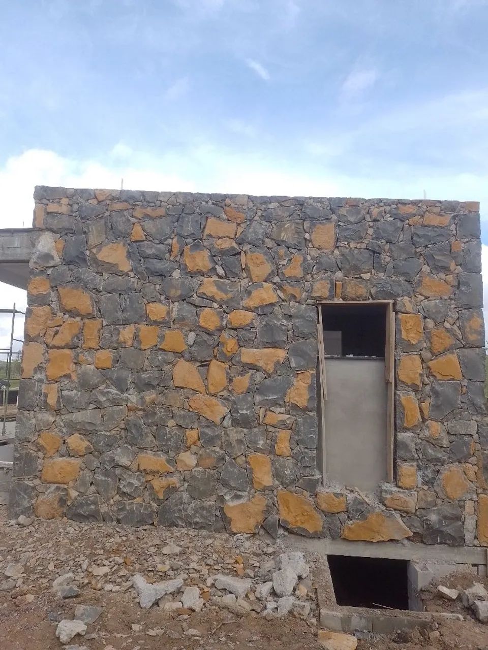 Muro de pedra e contenção  - Foto 2