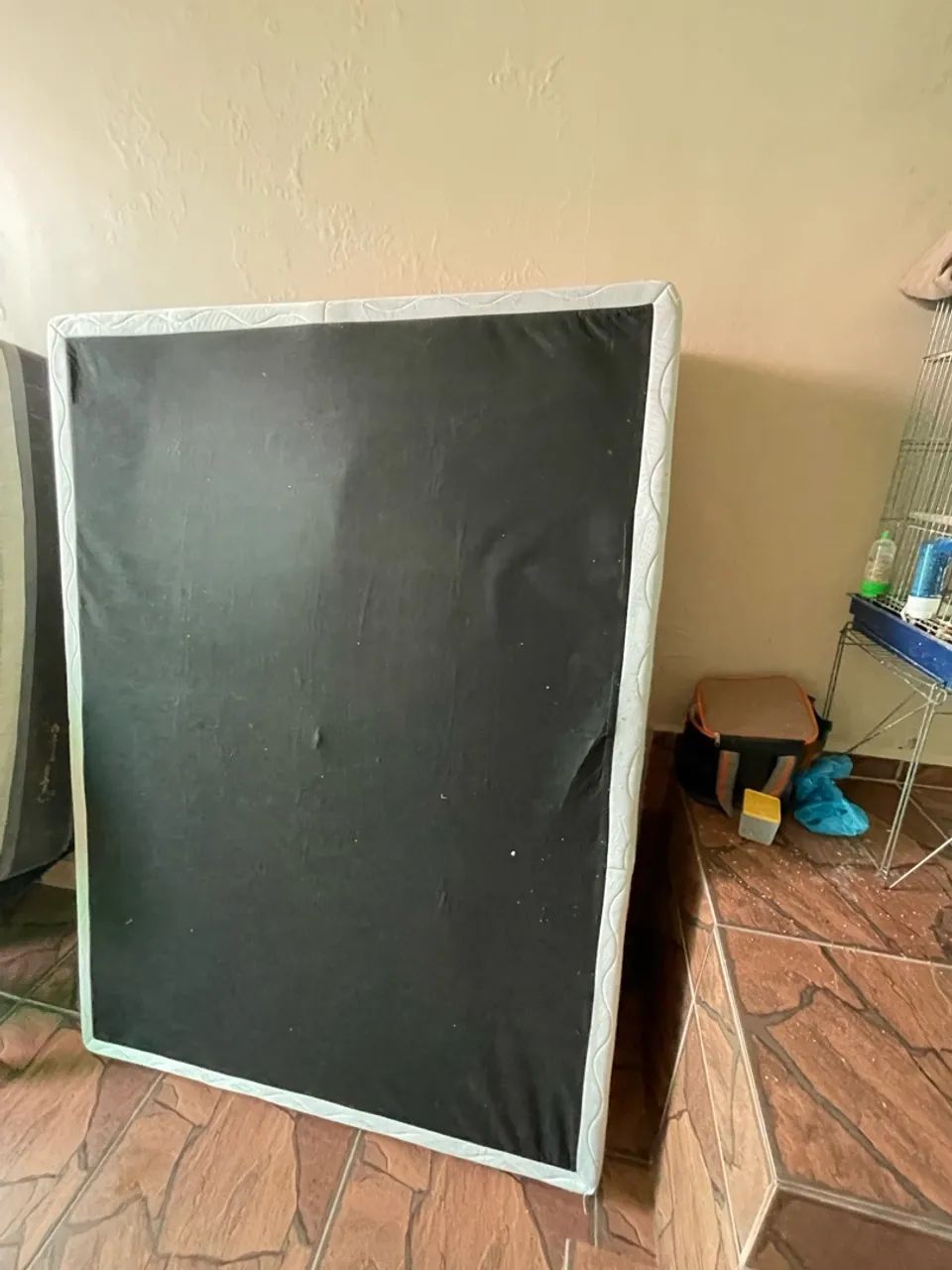 Vendo cama box de casal - Foto 3