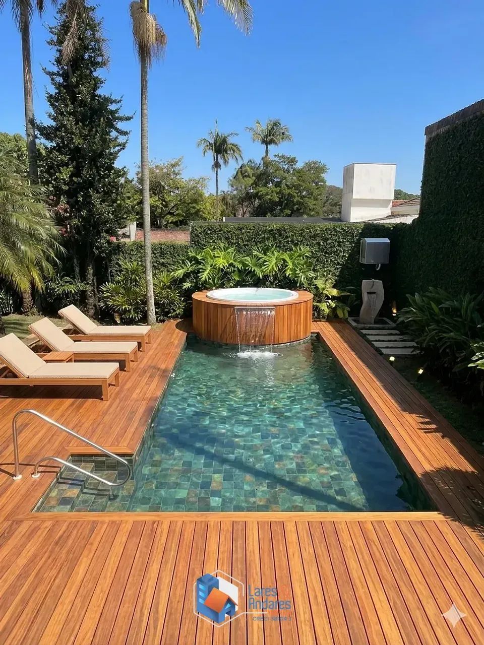 Casa para venda em Interlagos com 5 quartos, sendo 3 suítes, 370m²