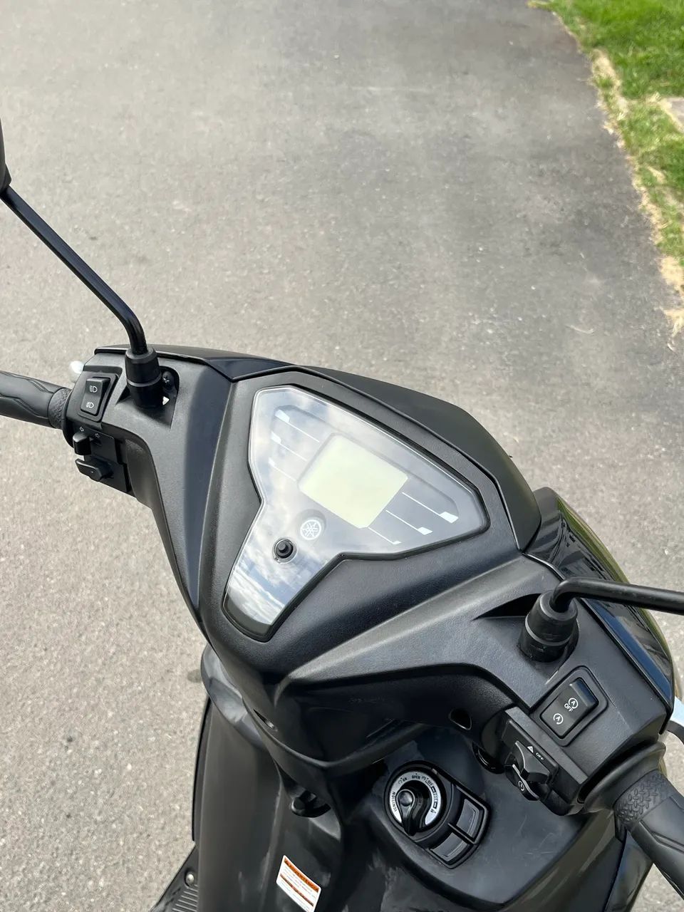 Scooter Fluo Abs 2024 - Foto 2