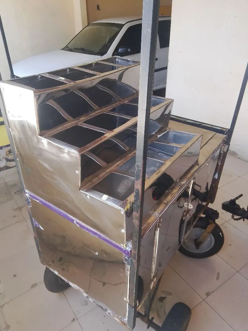 Vendo ou troco carrinho de açaí  - Foto 4