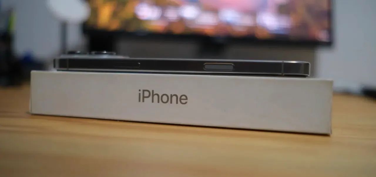 iPhone 16 pro max 256Gb - Natural Titanium - IMPECÁVEL - Foto 3