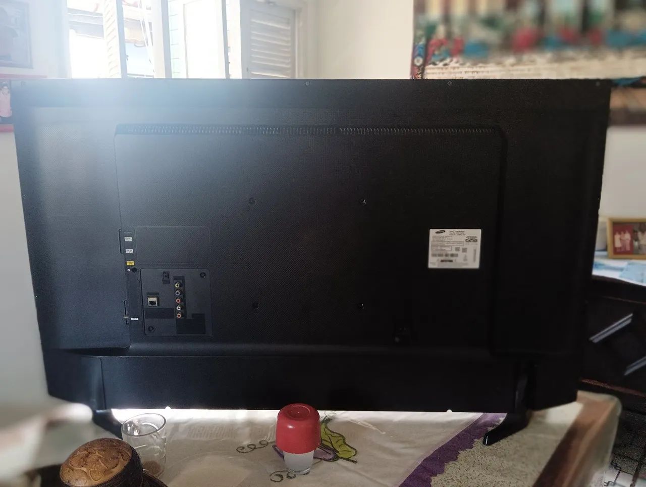 LEIA O ANÚNCIO VENDO TV - Foto 4