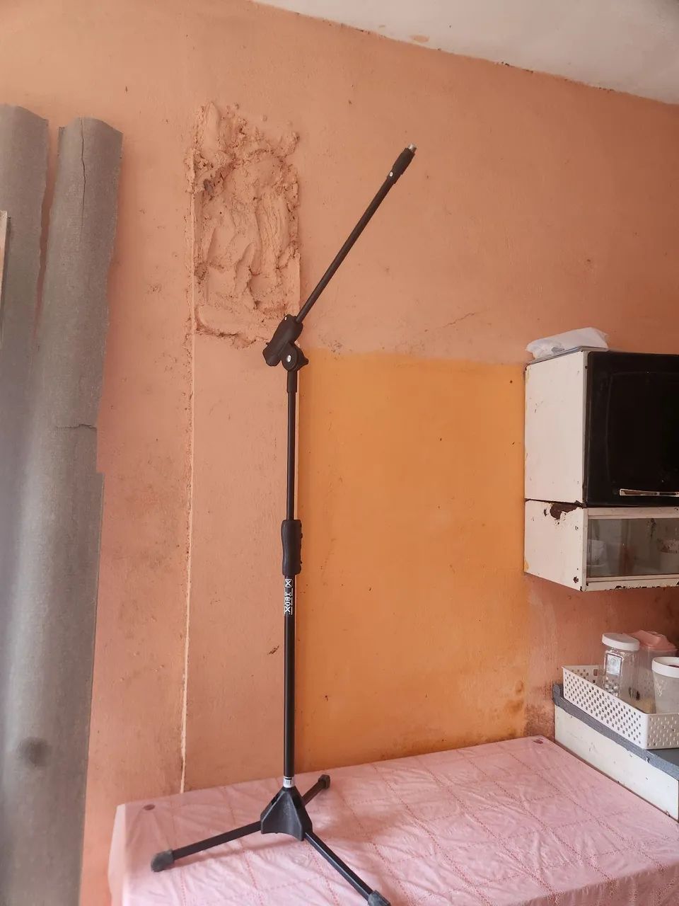 Pedestal para microfone 