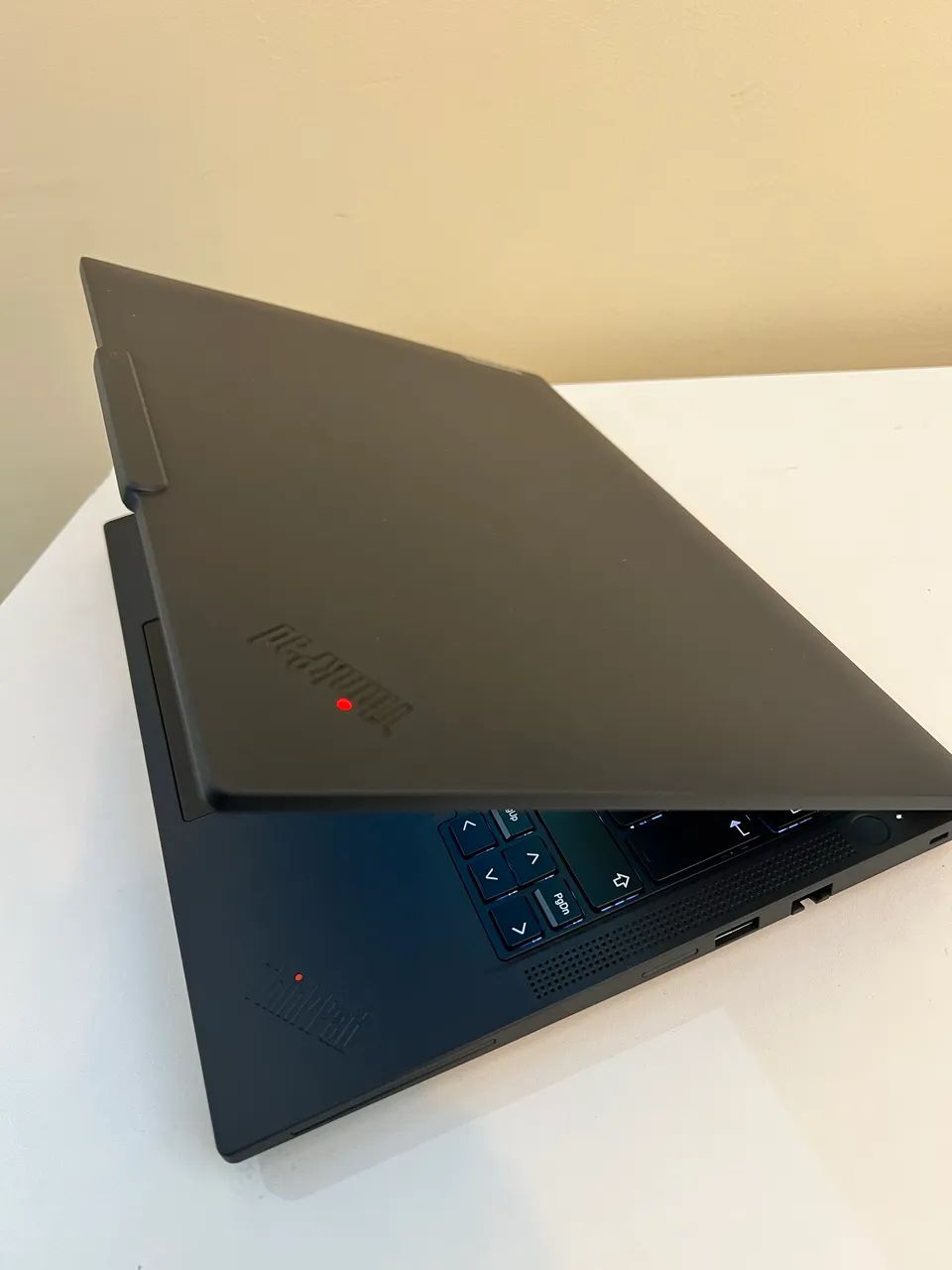 Notebook Thinkpad T14 Gen6 Rysen 7 - Foto 3