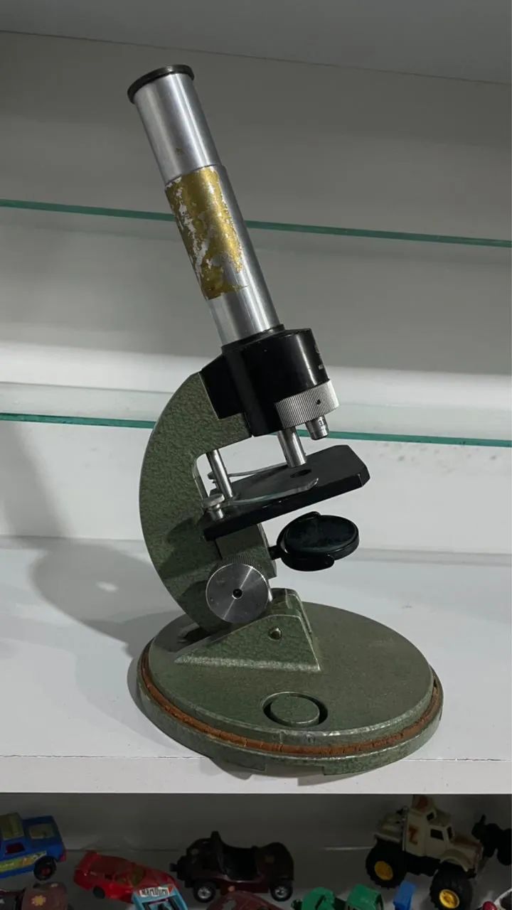Microscópio Meopta Praha vintage de campo - Foto 2