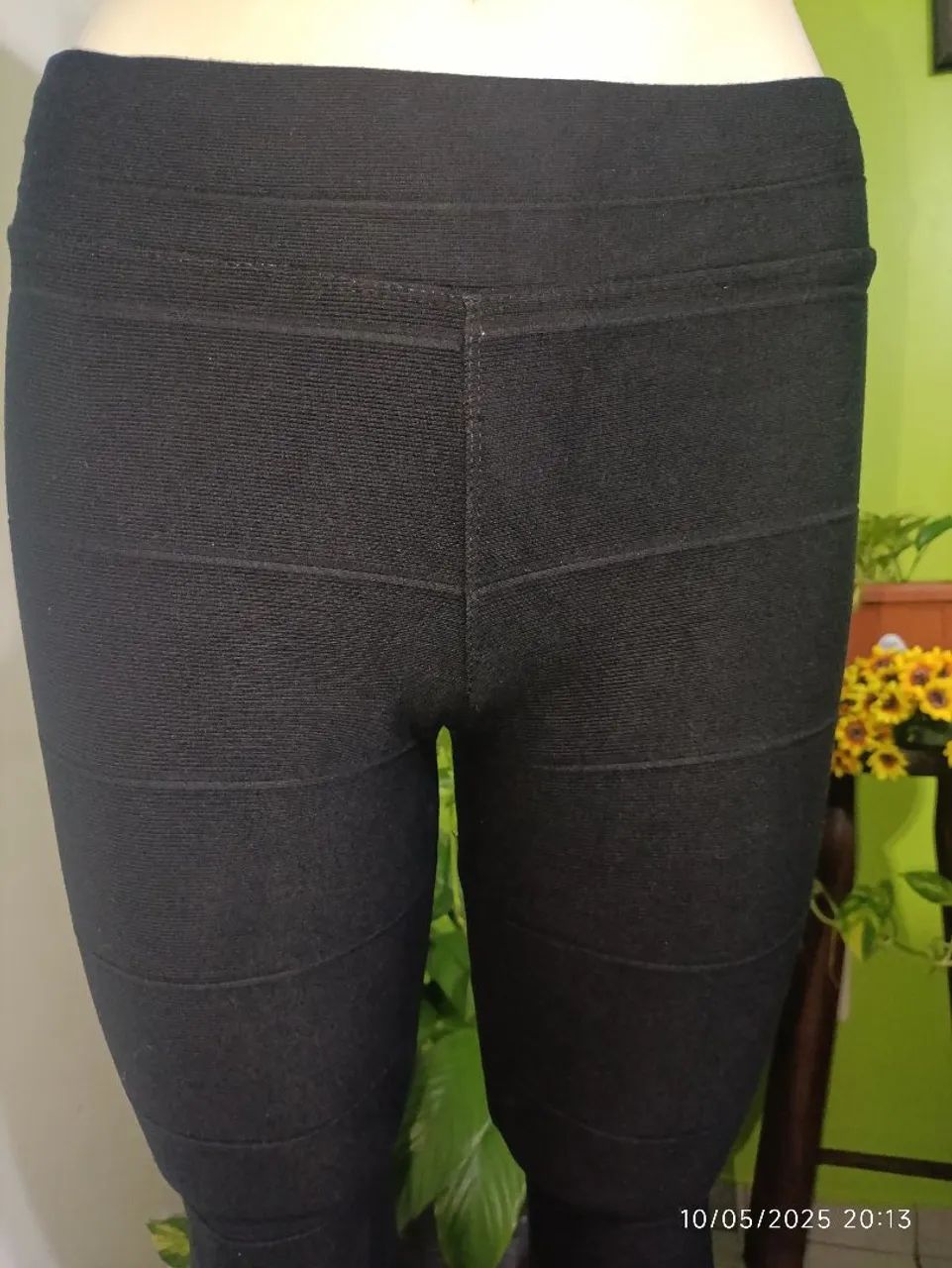 calça flare bailarina - tamanho m - Foto 4