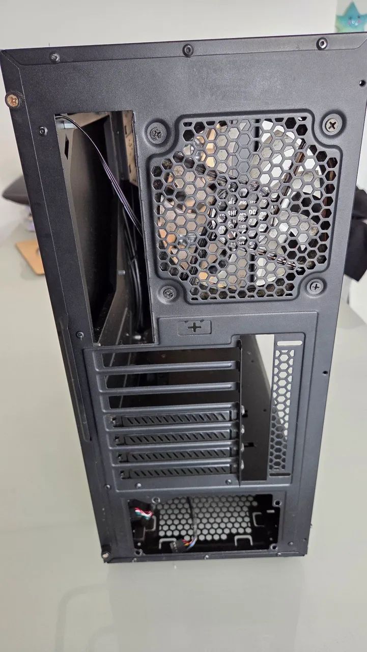 Gabinete /CPU Sharkoon TG5 com lateral em vidro - Foto 3