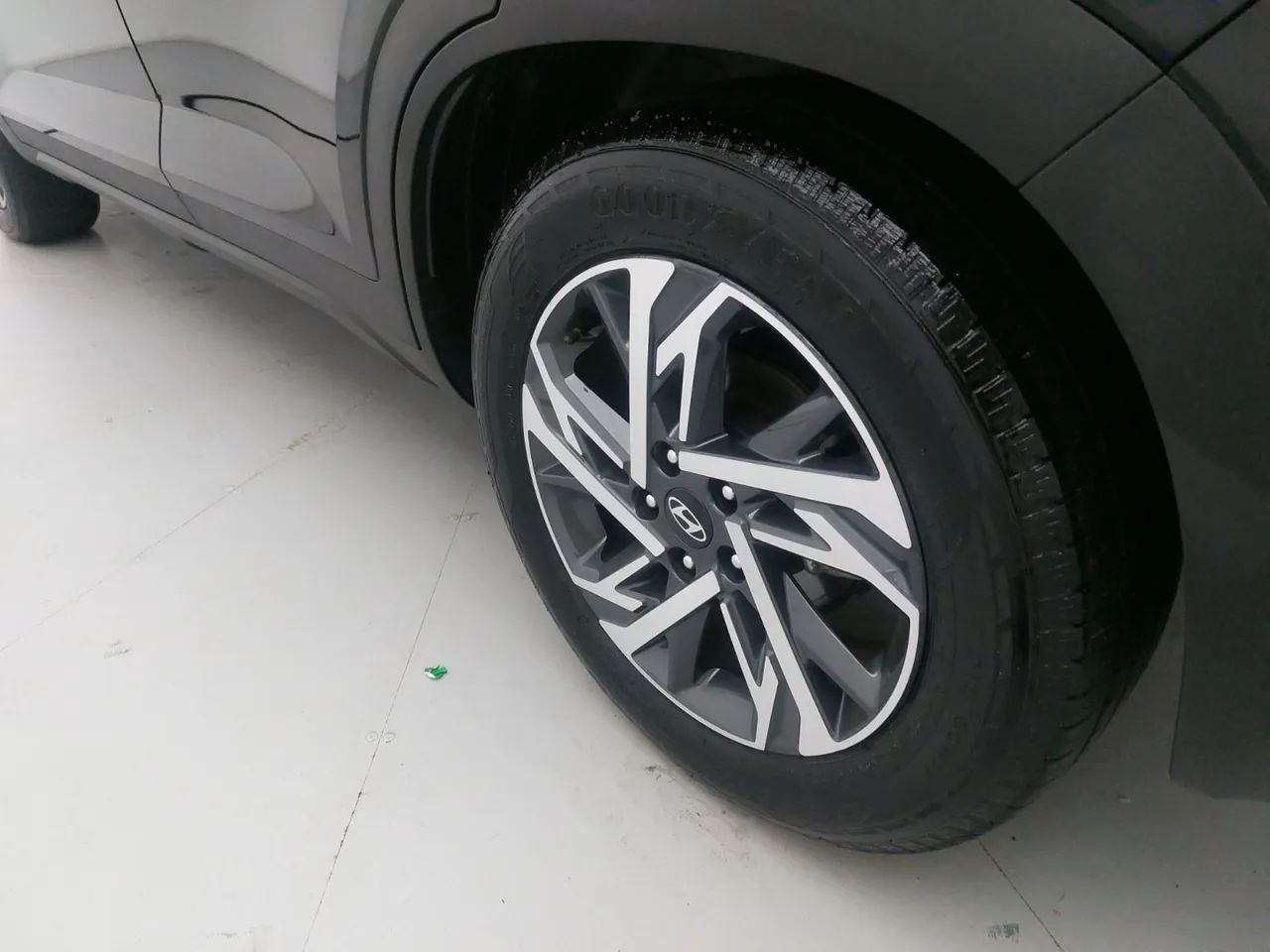 Hyundai Creta Limited 1.0 TB 12V Flex Aut., foto 11 de 18