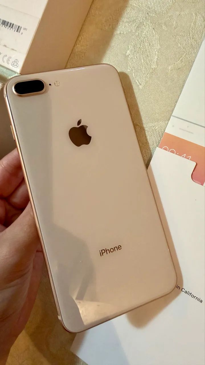 iPhone 8 Plus 256GB - Rosé Gold - muito conservado - Celulares e