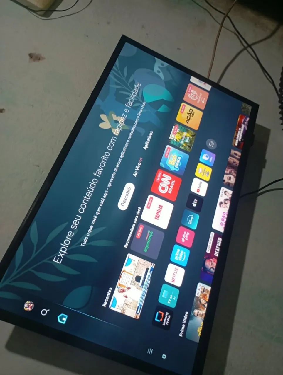SMART TV SAMSUNG 32' - Foto 2