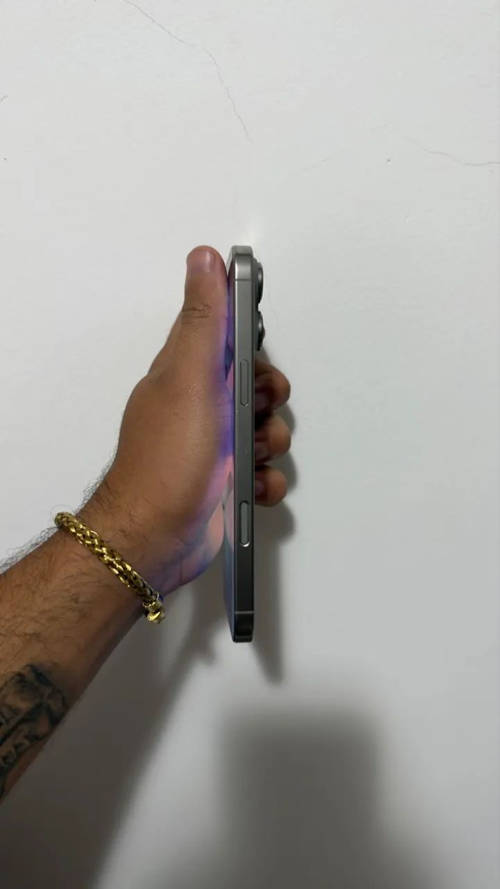 iPhone 16 pro max - Foto 3