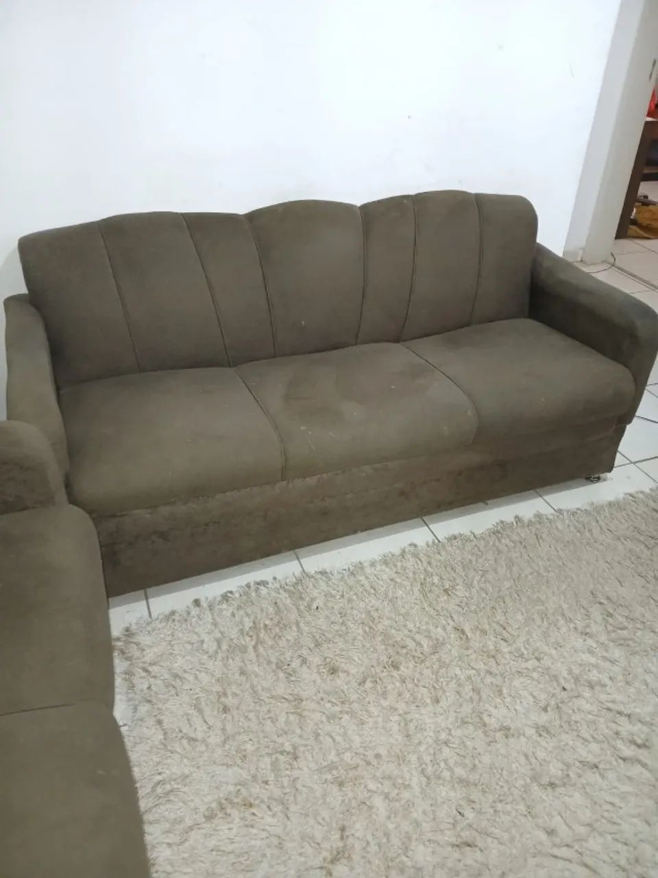 2/3-SEATER SOFA SET - USED65704315130498121