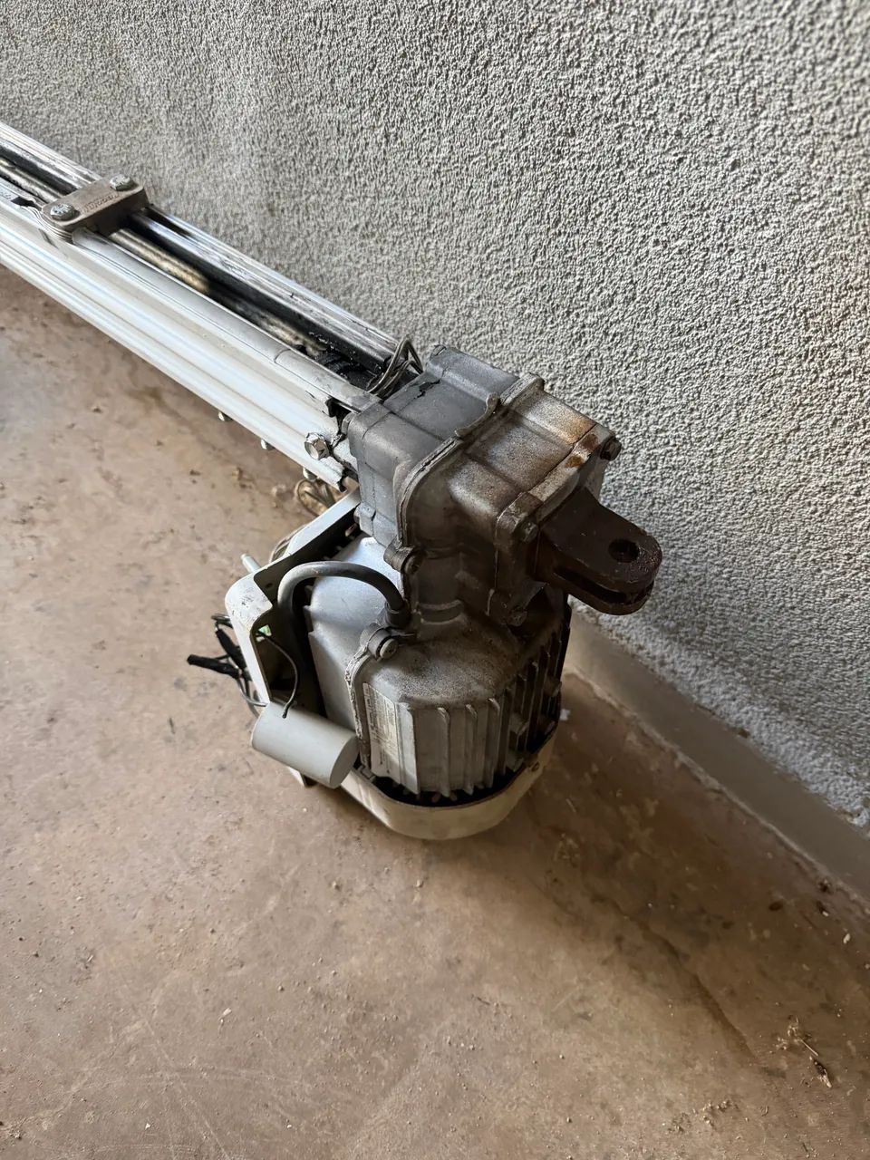 Motor portão Peccinim para ir embora ! 