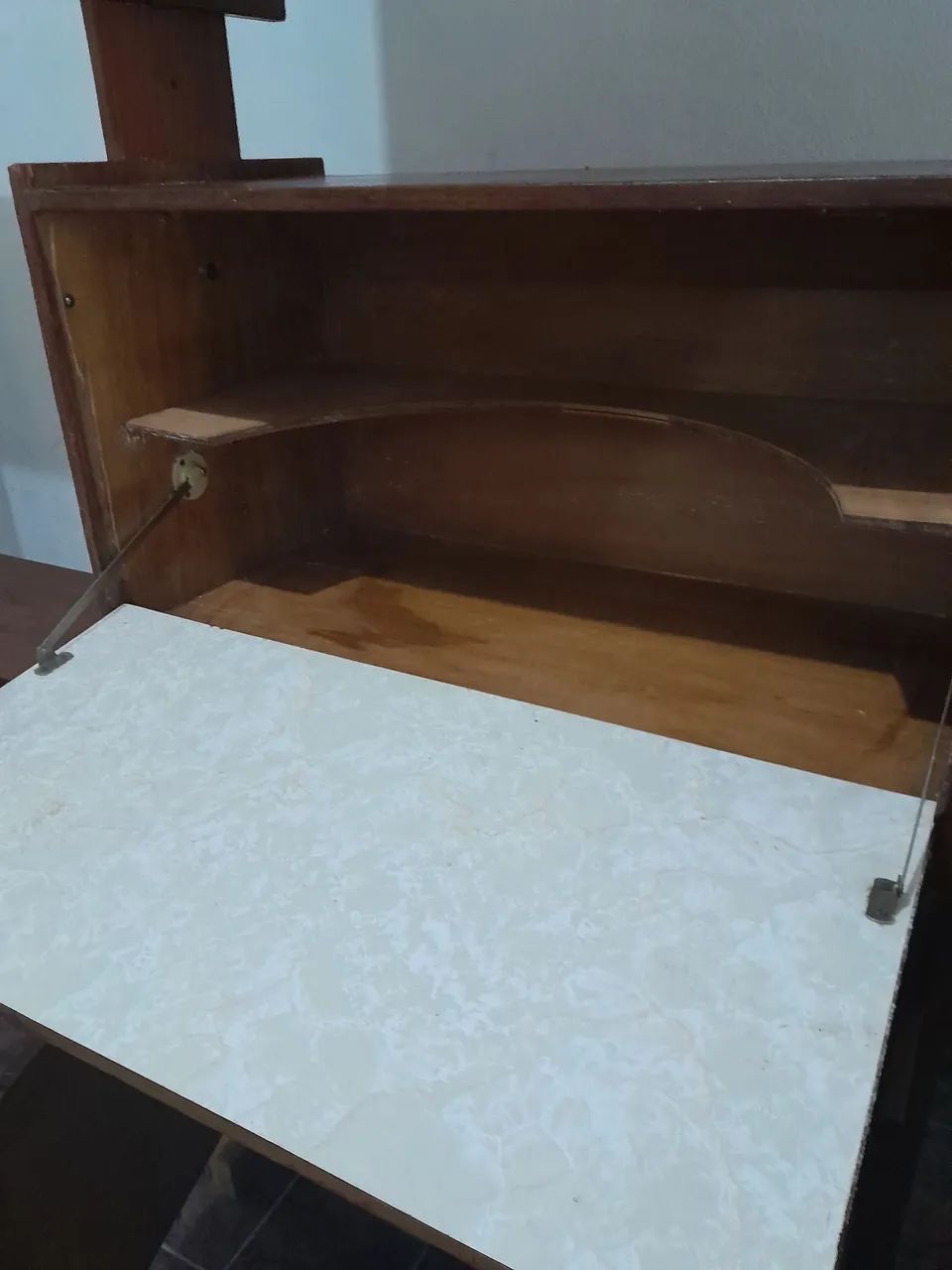Estante antiga para restaurar - Foto 3