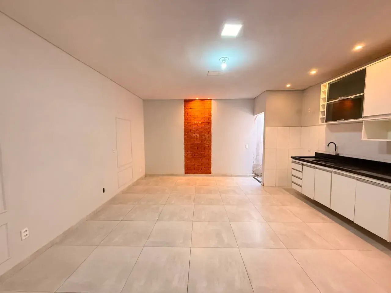 CASA AMPLIADA 2/4 COM SUITE - CONDOMINIO RIO CACHOEIRINHA - Foto 3