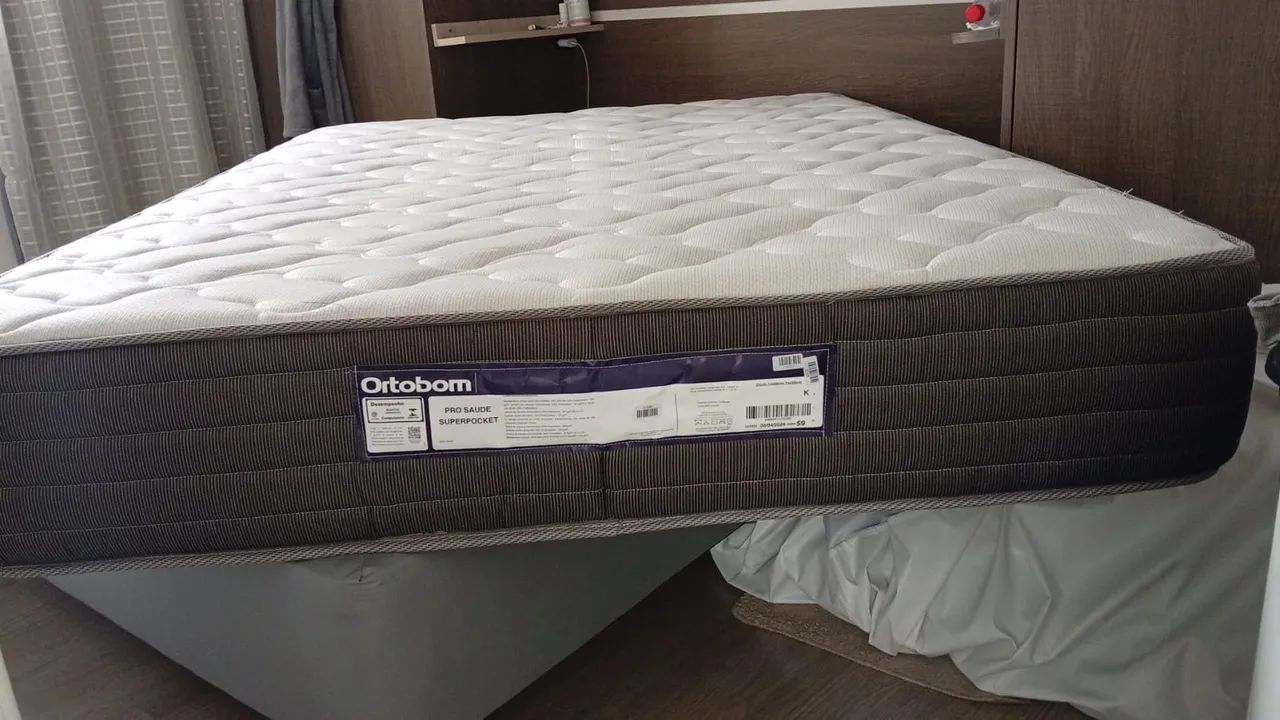 CAMA BOX + COLCHÃO ORTOBOM SUPERPOCKET - Foto 5