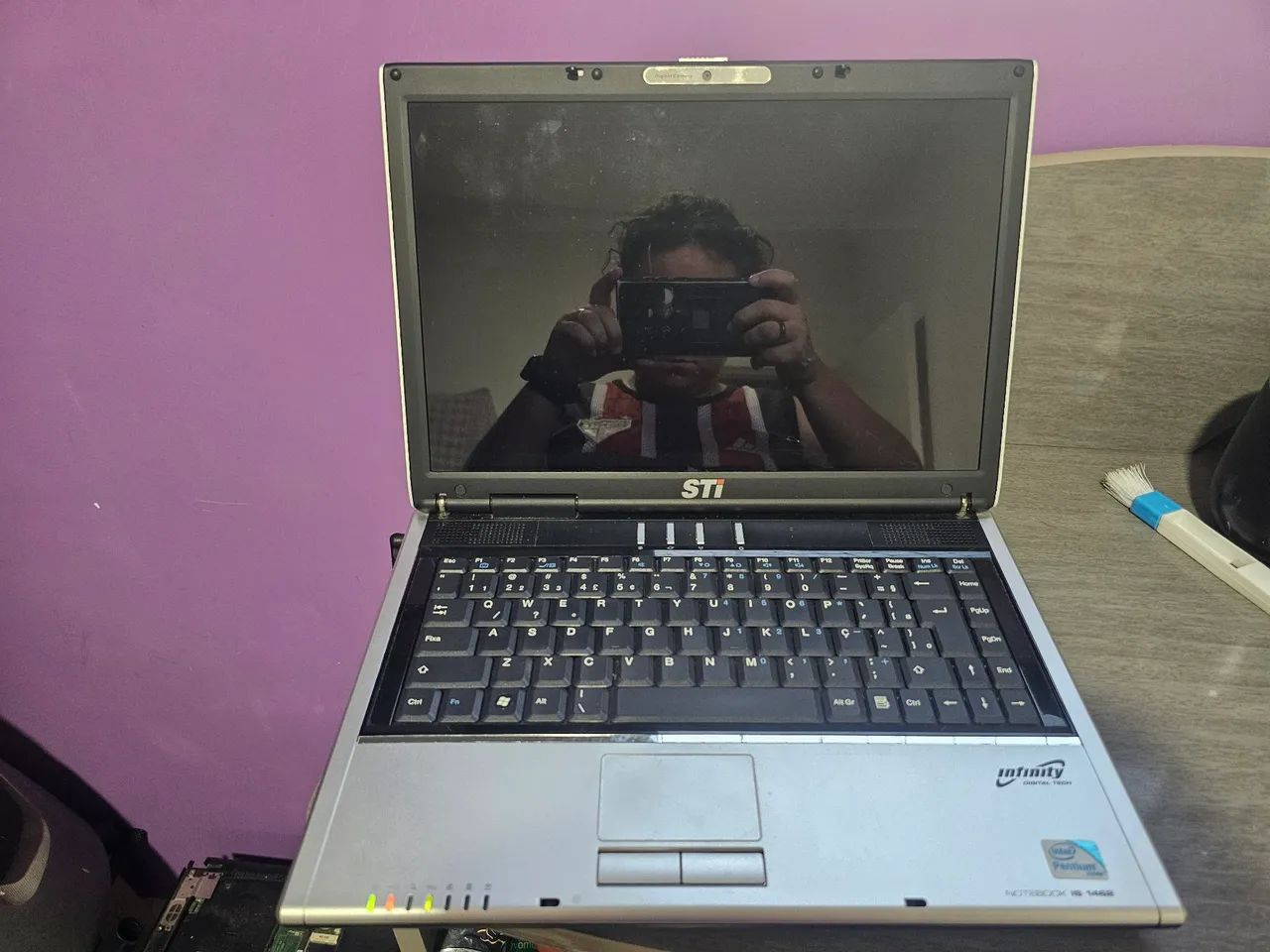 Lote de Notebooks Usados (Samsung, STI, H-Buster, Positivo) - Foto 5