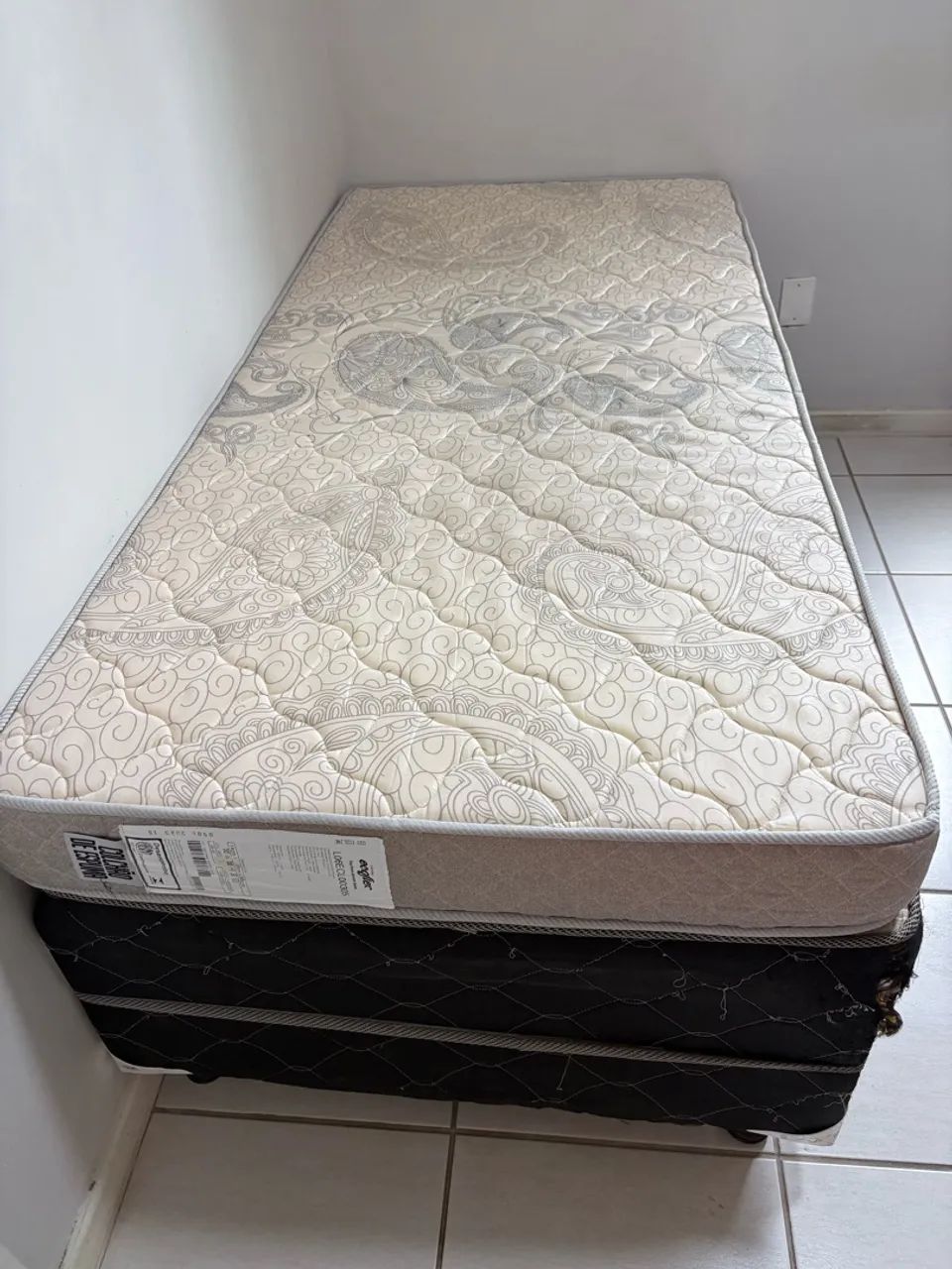 CAMA BOX DE SOLTEIRO - Foto 2