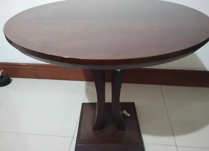 Mesa de madeira maciça  - Foto 3