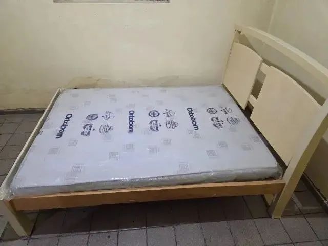 Cama de Casal com Colchão sem Uso - Foto 2
