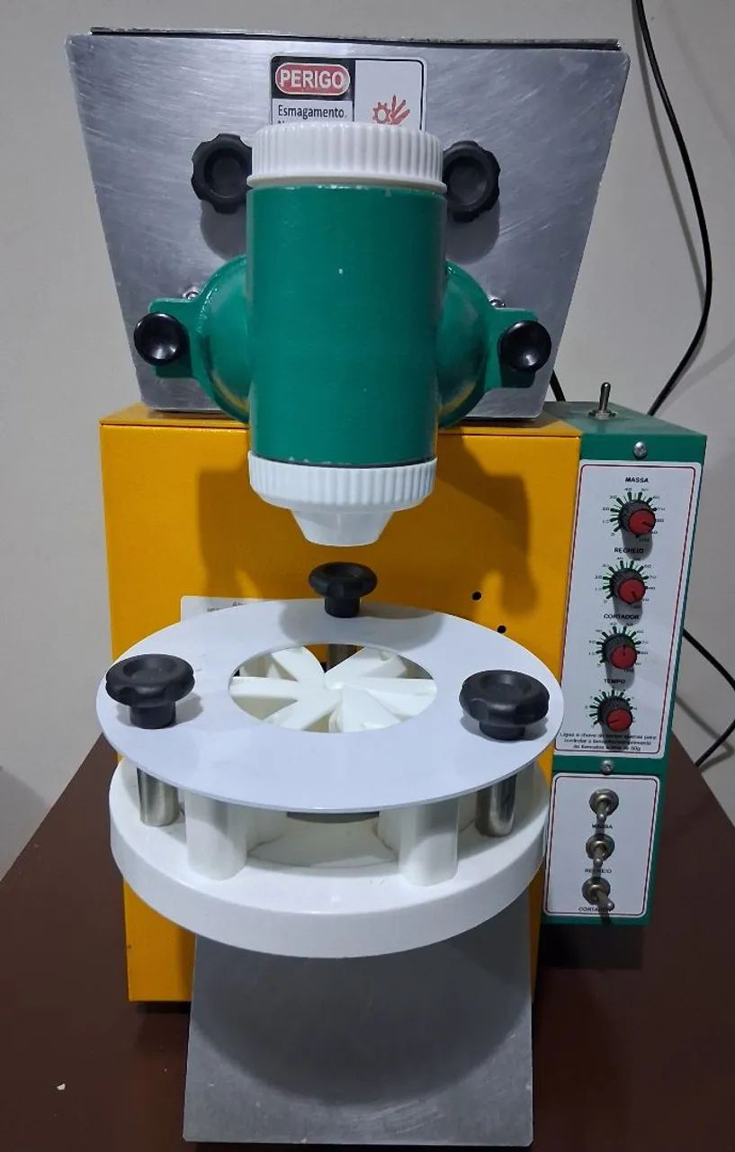 MÁQUINA DE SALGADOS COMPACTA PRINT