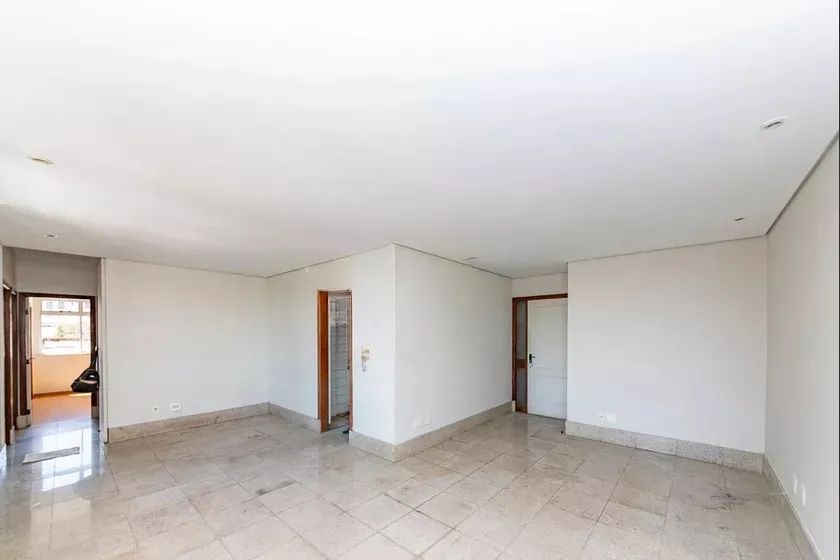 Apartamento à Venda - Grajaú, 3 Quartos, 128 m2