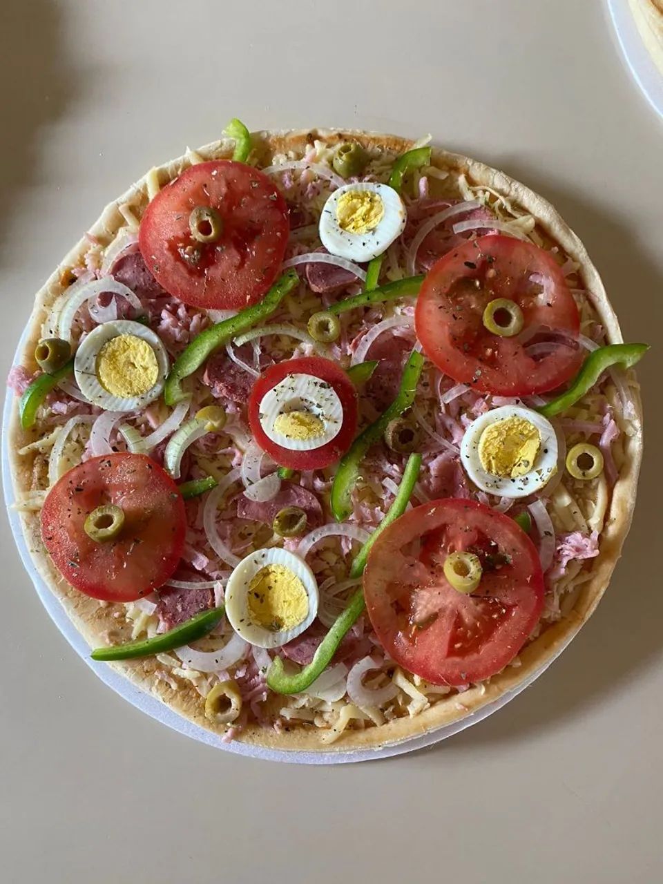 Pizzas e massa pré assada 