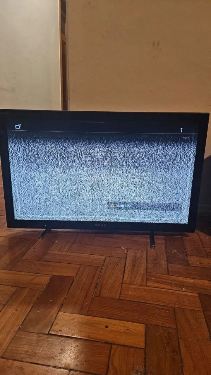 Vendo TV Sony 32 polegadas com defeito de tela