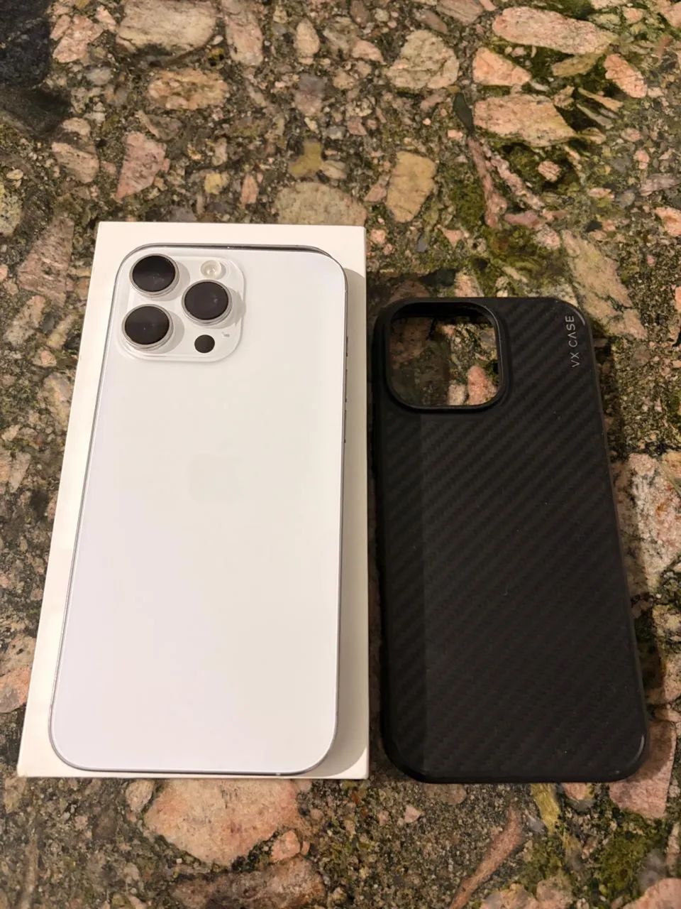 iPhone 16 Pro Max - Foto 5