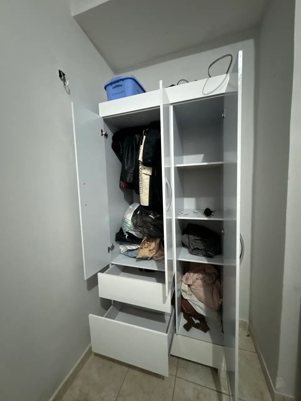 Guarda roupa - solteiro - 3 portas  - Foto 4