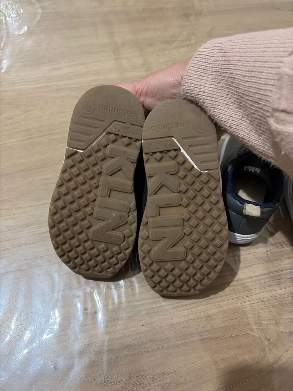 2 pares de tênis  - Foto 4