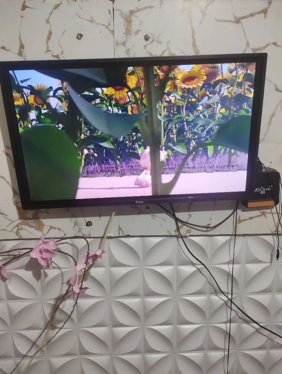 Vende se televisão 