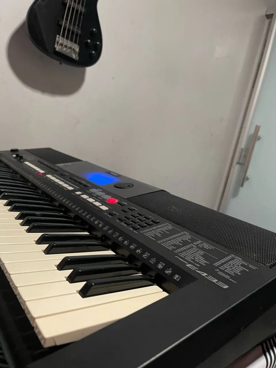 Teclado Yamaha psrE433