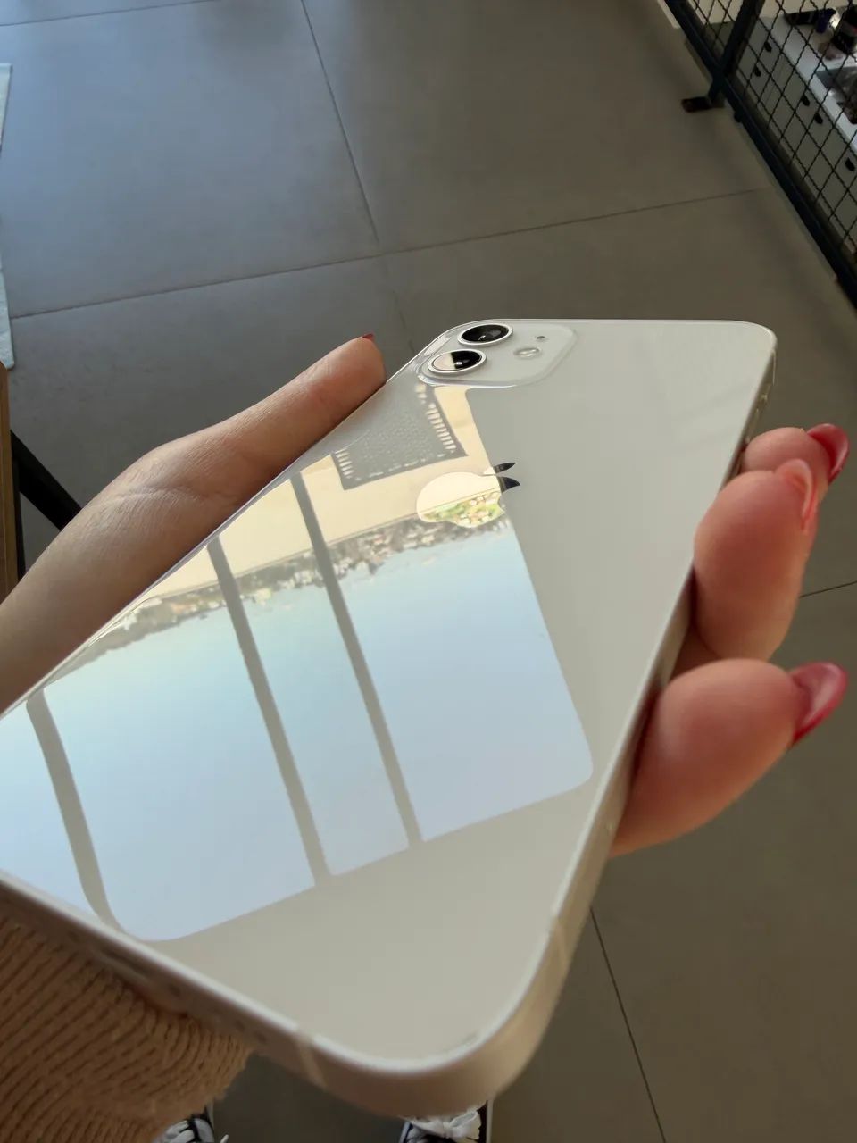 iPhone 12 64GB Branco - Impecável e 100% Original - Foto 5