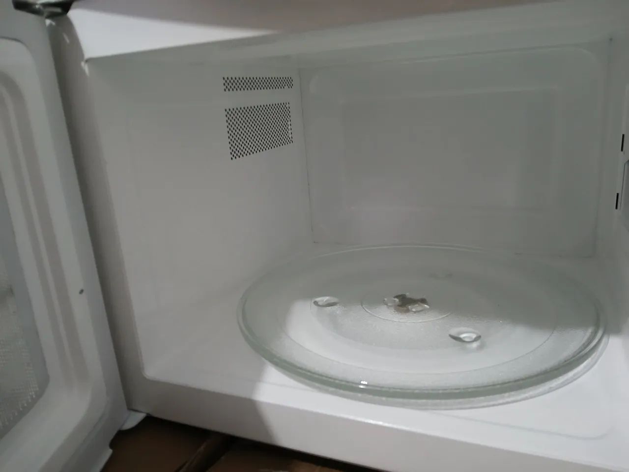 Microondas electrolux mef41 - Foto 2