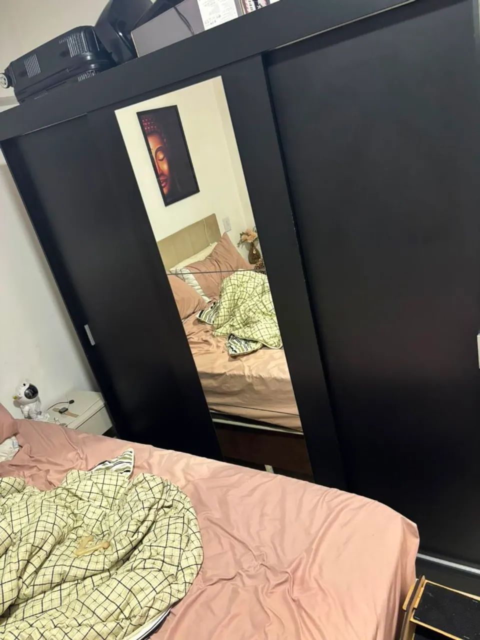 Guarda roupas com 3 portas