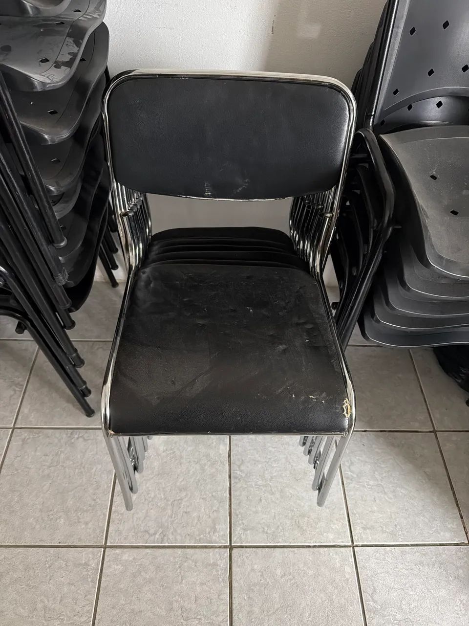 Cadeiras para escritório usadas  - Foto 2