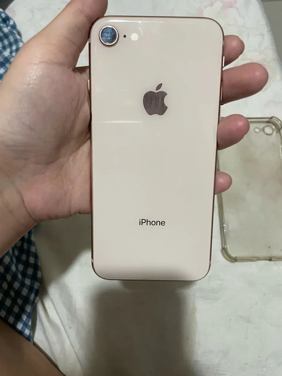 iPhone 8 branco 64g - Foto 4